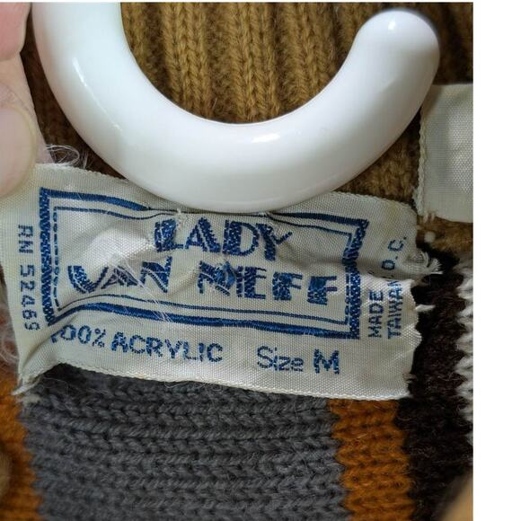 Vtg Lady Van Neff Sweater Womens Medium Tan Striped Lace Up Neck Bell Sleeves - Picture 6 of 7